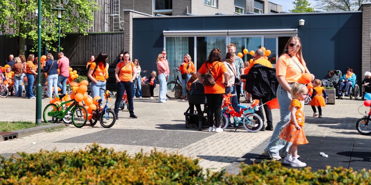 Feestelijke Koningsdag activiteiten Maarheeze