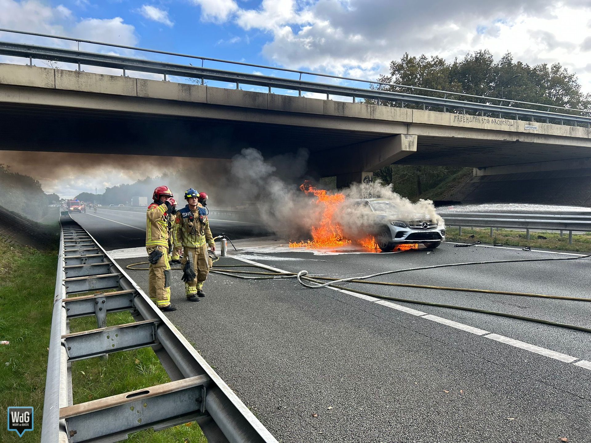 Foto: Flinke file na kop-staartbotsing op A2