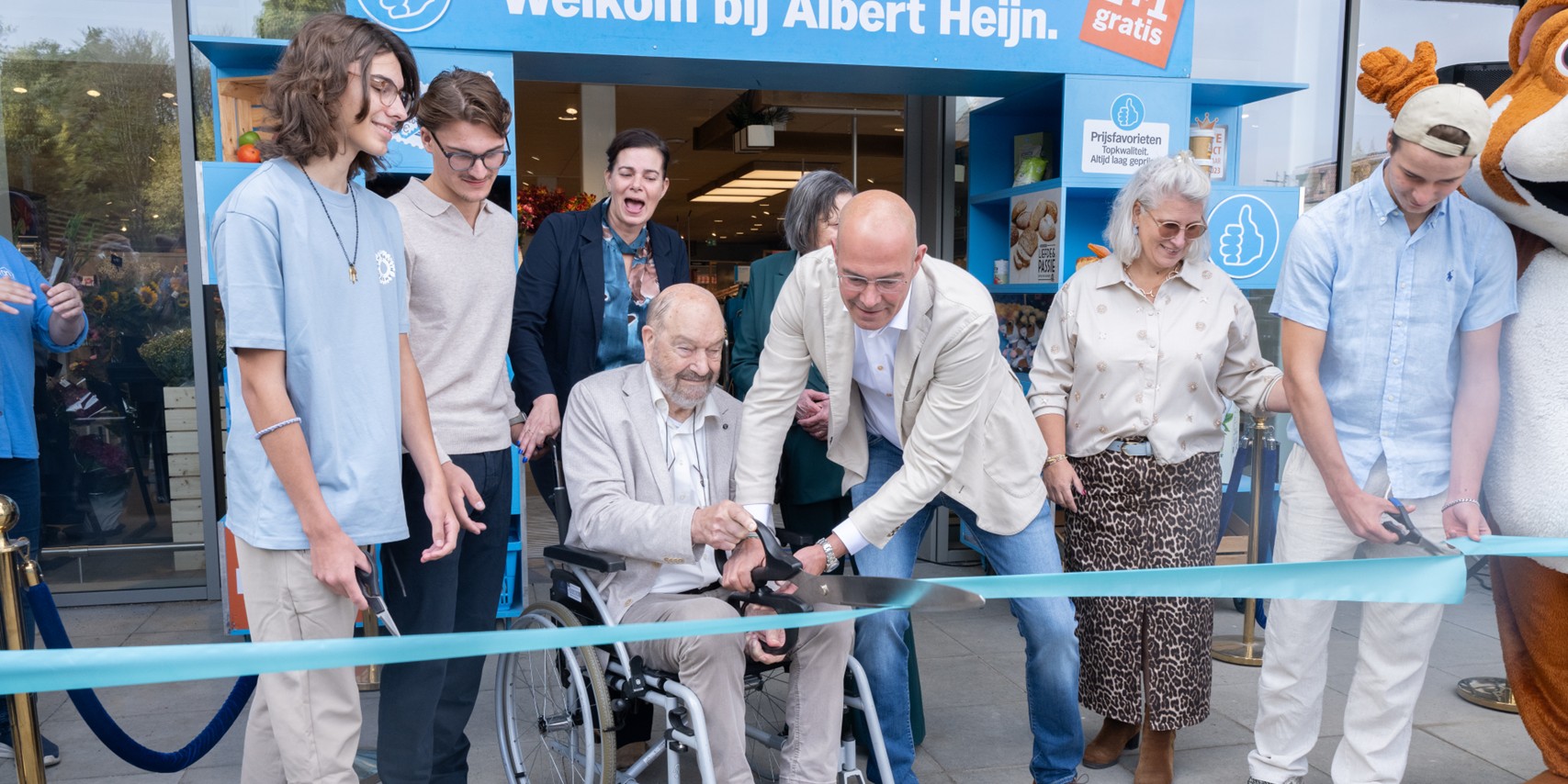 Foto: Nieuwe Albert Heijn in Heeze geopend