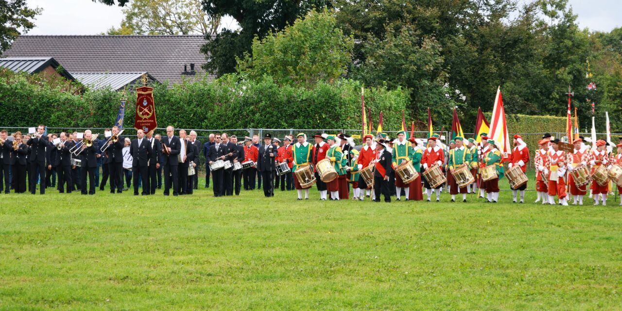 Foto: Groot jubileumweekend Muziekvereniging De Heerlijkheid Sterksel trekt veel publiek