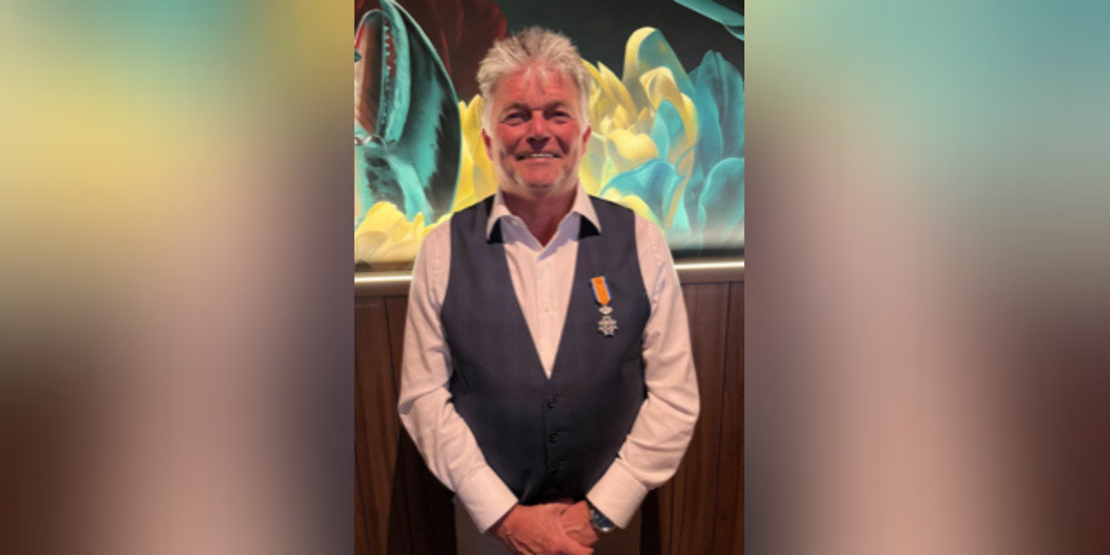 Foto: Marcel Blox ontvangt Koninklijke Onderscheiding