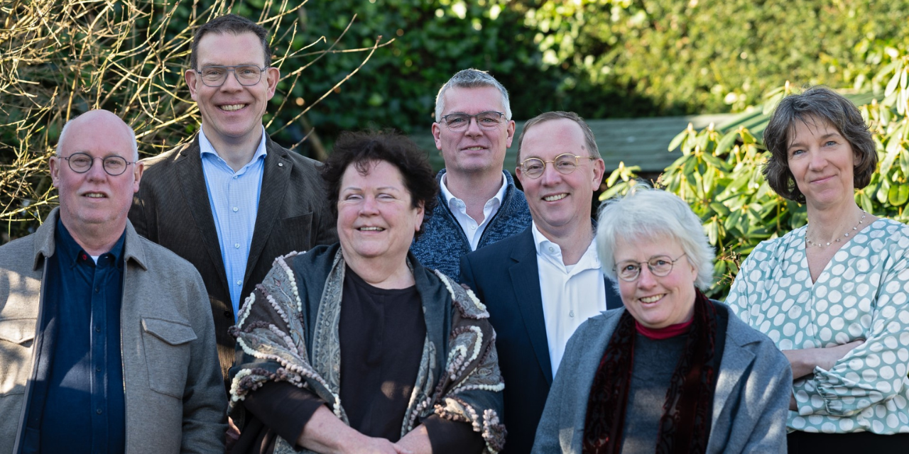 Foto: Nieuwe partij PRO Heeze-Leende stelt zich voor tijdens PROeverhei