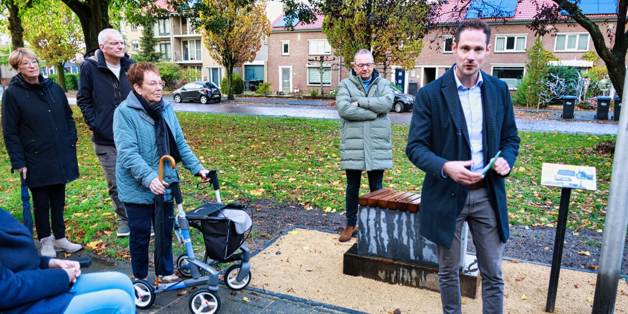 Foto: Eerste steen Sint-Jozefkerk Valkenswaard herplaatst
