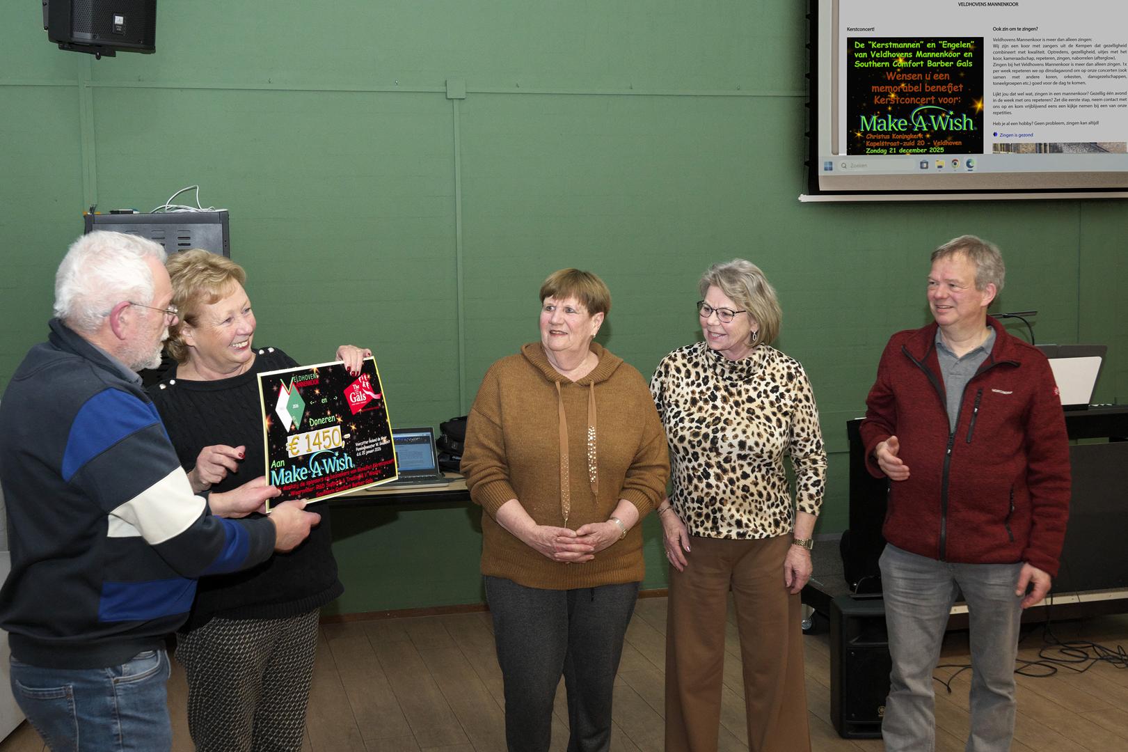 Foto: Veldhovens Mannenkoor haalt 1.450 euro op voor Make-A-Wish