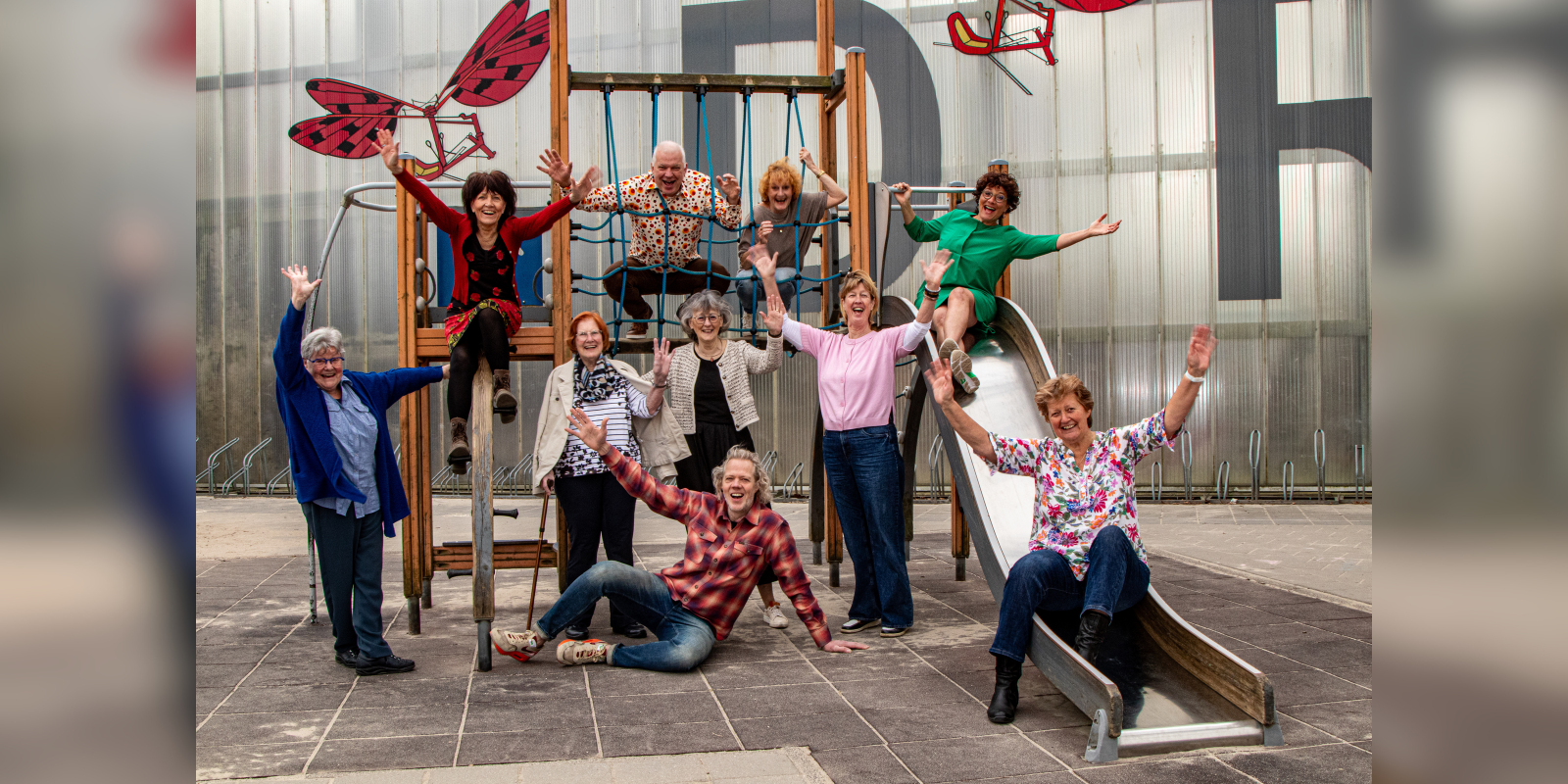 Foto: Vertelclub Veldhoven organiseert tweetalig vertelfestival: 'We willen verschillende nationaliteiten samenbrengen'