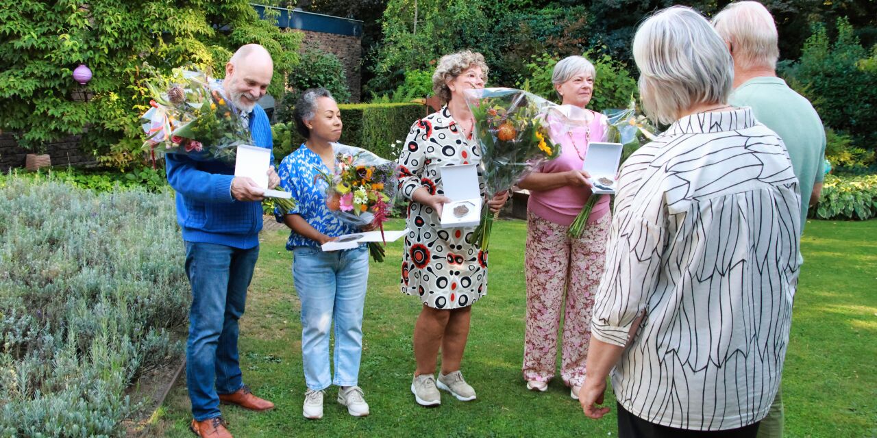 Foto: Gemeentelijke vrijwilligerspenning voor vrijwilligers van VVV Valkenswaard