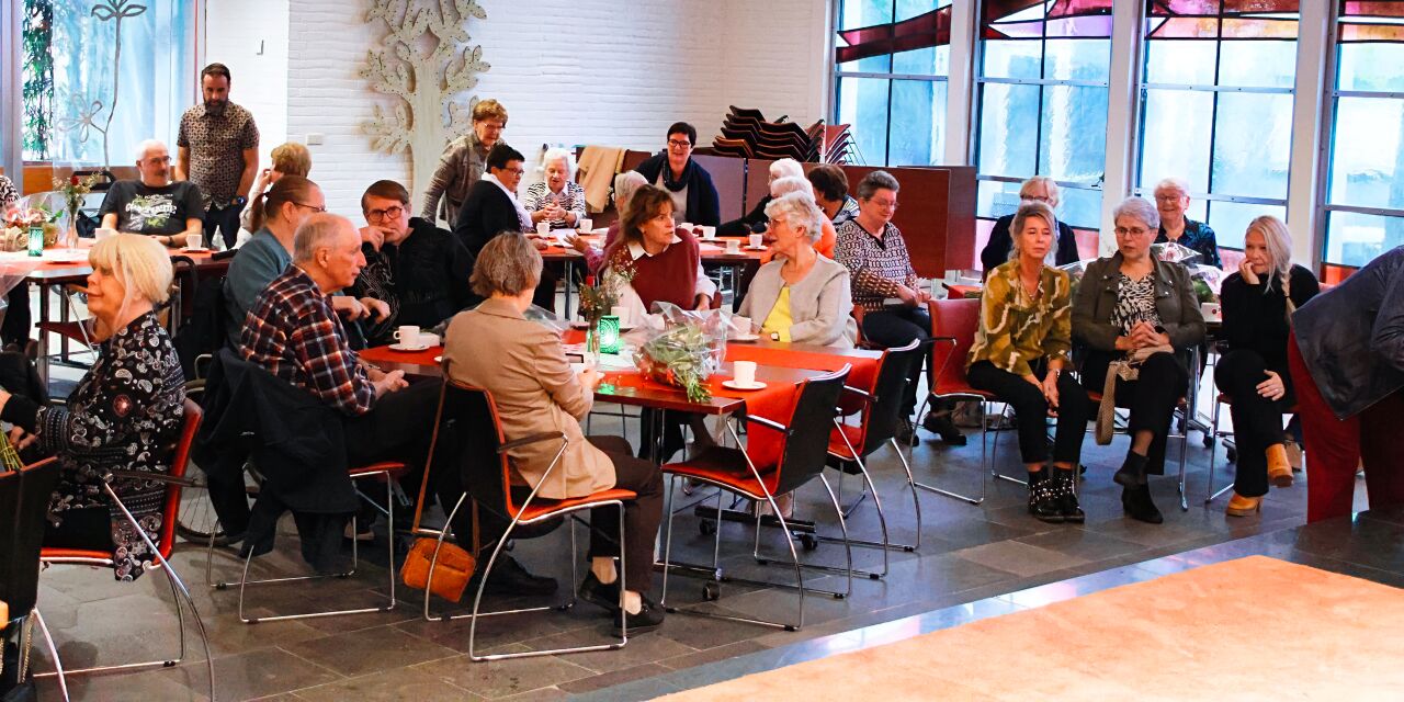 Foto: Gemeentelijke vrijwilligerspenningen voor vrijwilligers Stichting Valkenhof