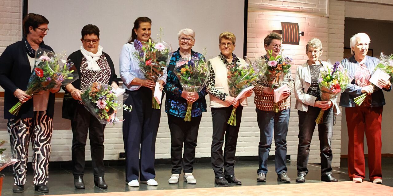 Foto: Gemeentelijke vrijwilligerspenningen voor vrijwilligers Stichting Valkenhof