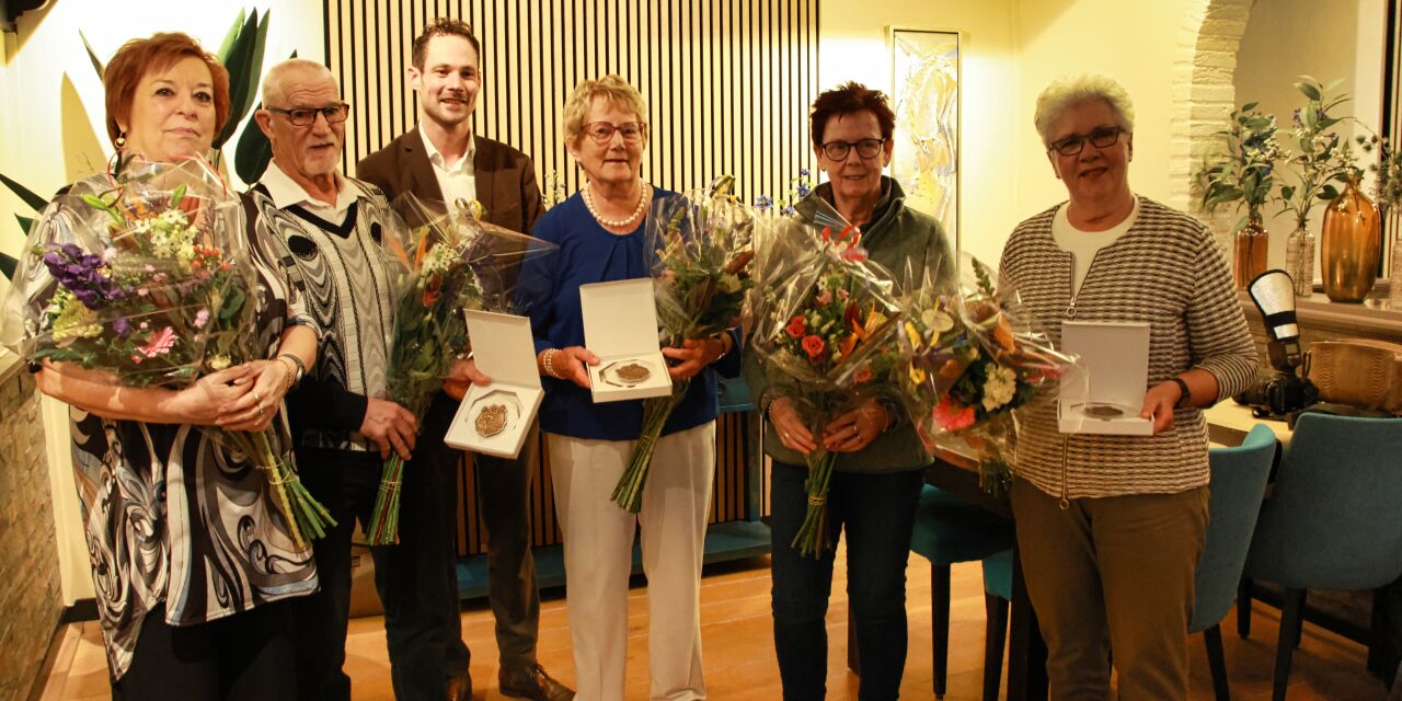 Foto: Vrijwilligerspenningen voor vrijwilligers Zorghoeve ’t Brugske