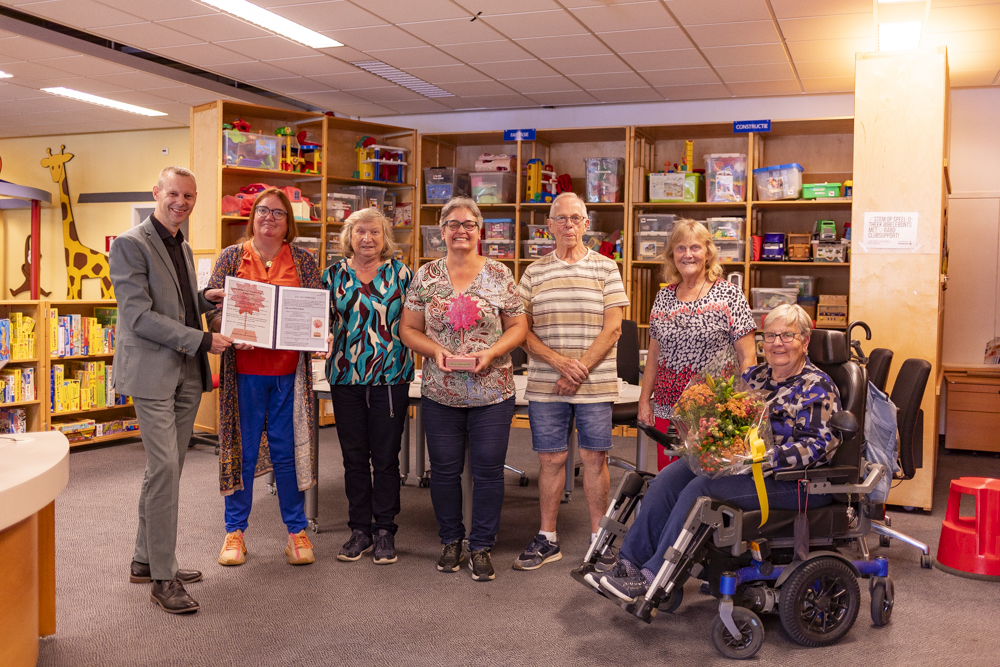 Foto: Speel-o-theek Bibelebonts in Veldhoven krijgt De Zon van Veldhoven