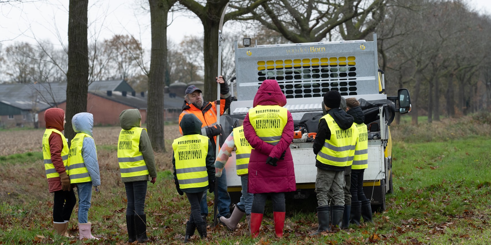 Foto: 52e Boomplantdag op De Poortmannen in Heeze-Leende