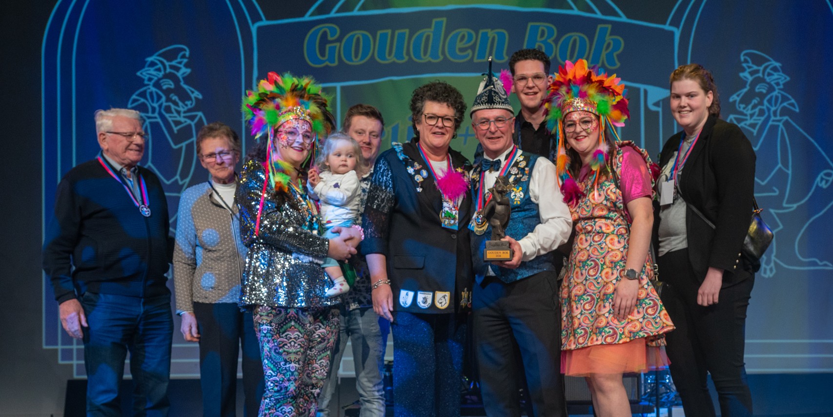 Foto: Onderscheidingen voor trouwe krachten bij CV Buulder Buk