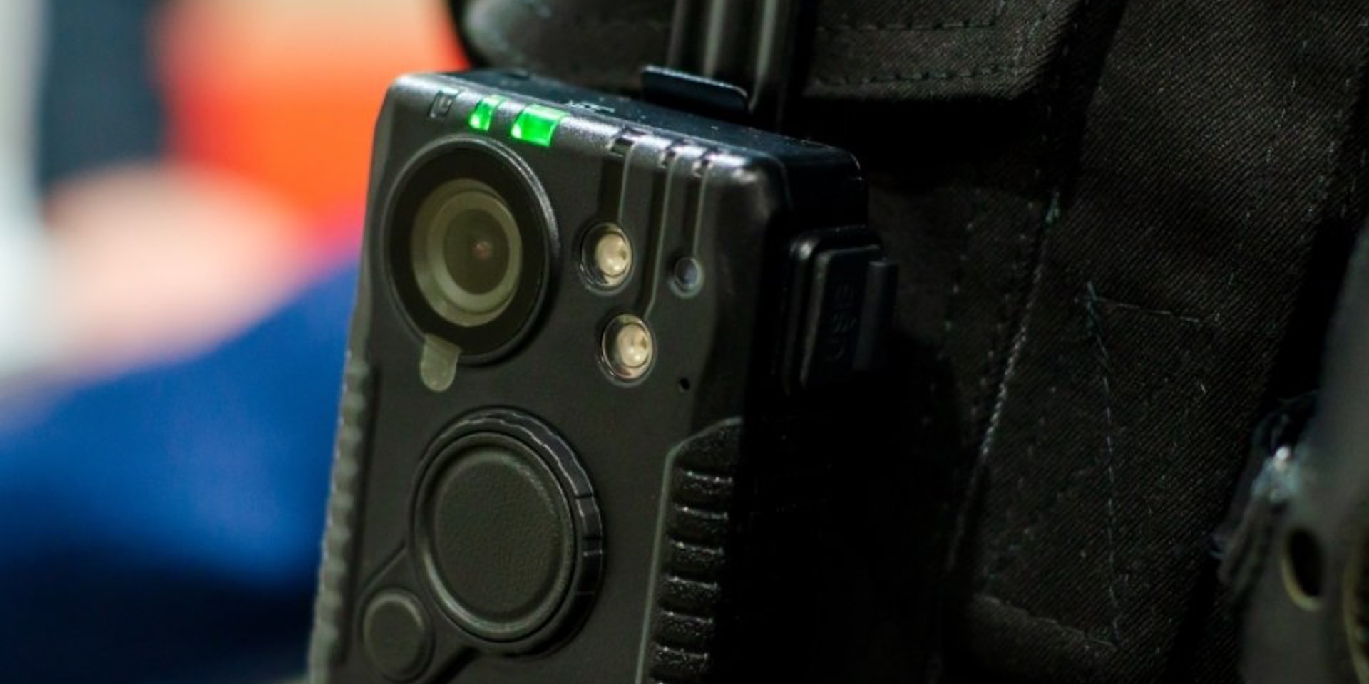 Foto: Gemeente Heeze-Leende rust BOA's uit met bodycams