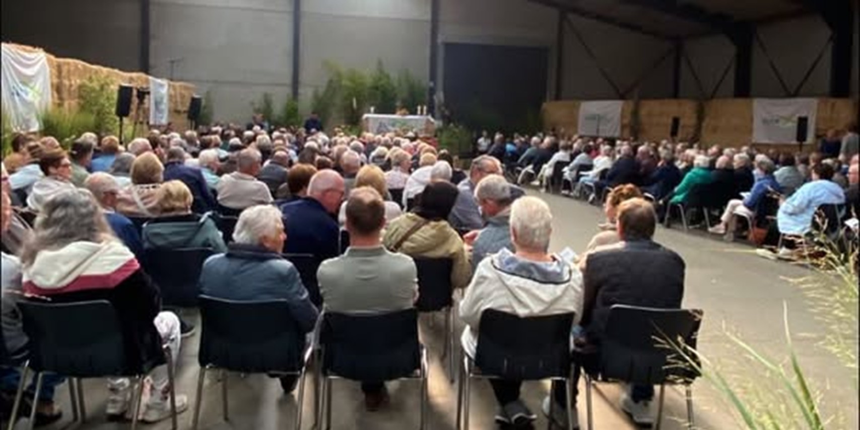 Foto: Oogstdankviering op Horizon TV