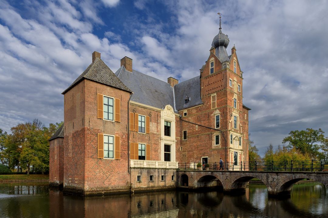 Foto: Nieuwe entree versterkt verbinding tussen kasteel Cannenburch en Vaassen