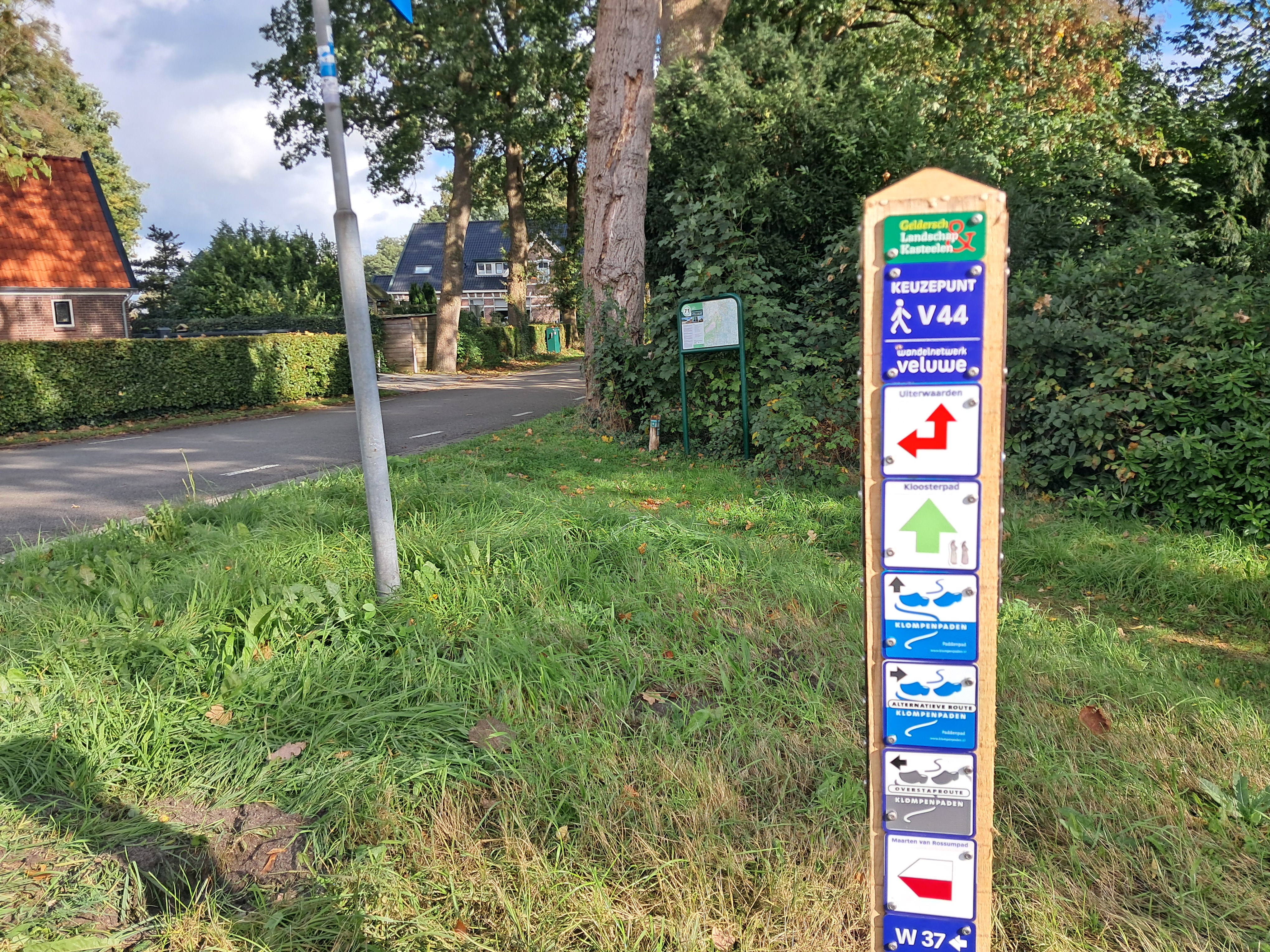 Foto: Kloosterpad nu als audiotour met model van klooster Hulsbergen