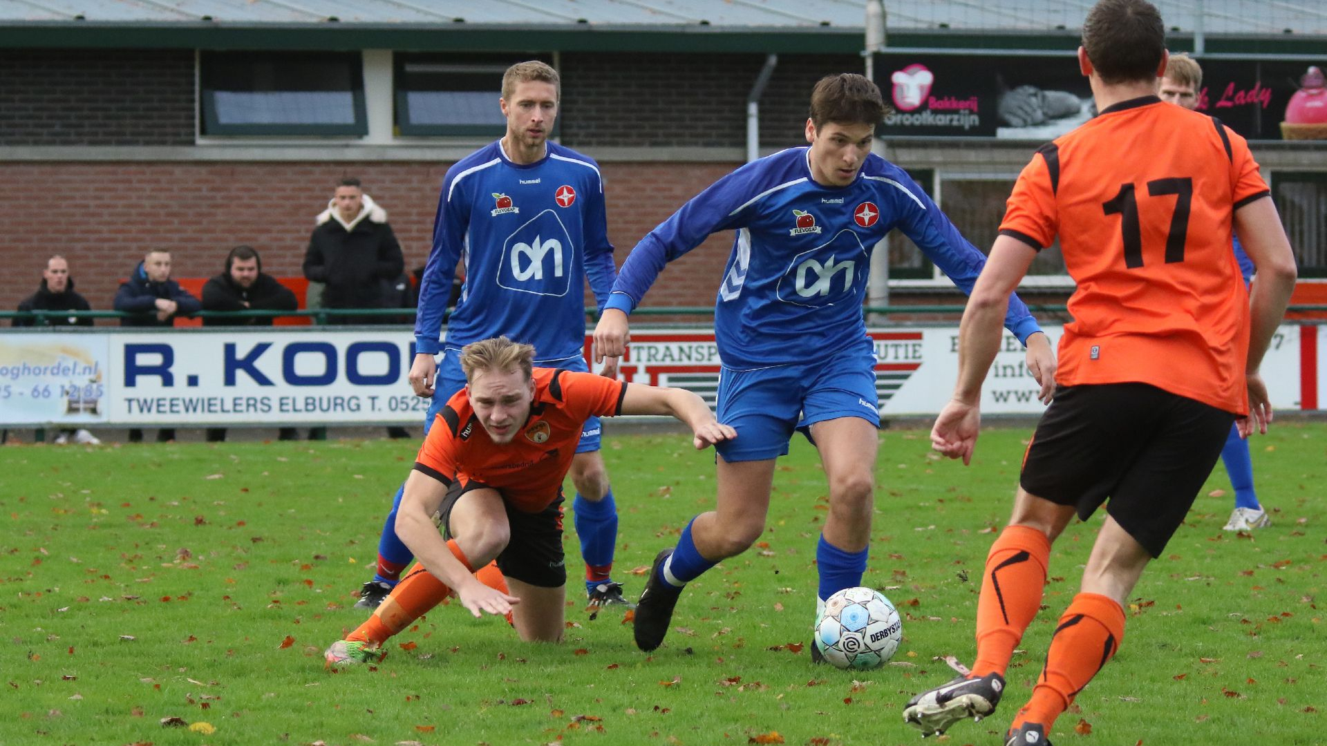 Foto: DSV weer niet van slag na achterstand: 3 – 1 winst op BAS
