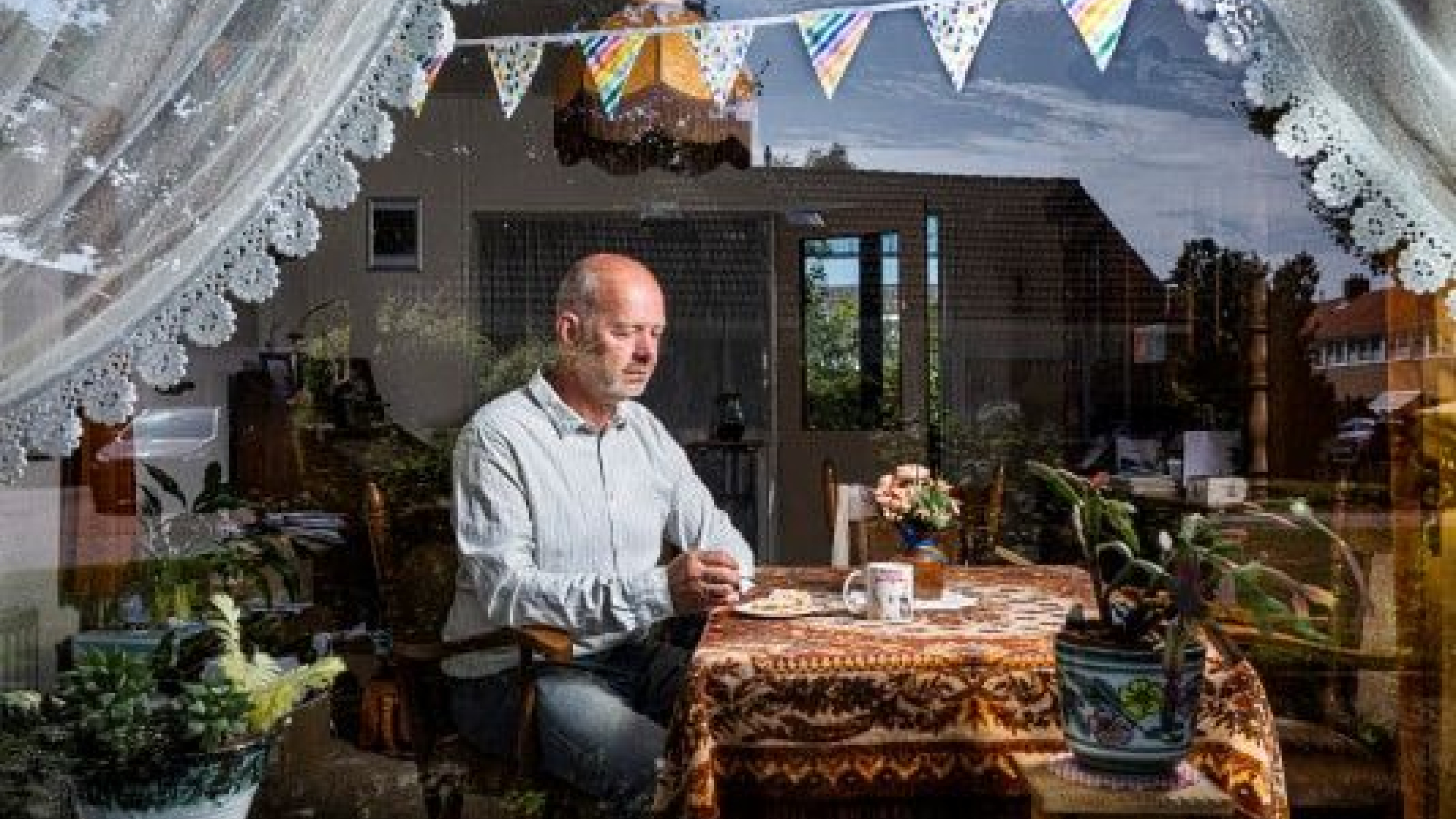 Foto: Leger des Heils collecteert in Elburg en Oldebroek voor buurtwerk