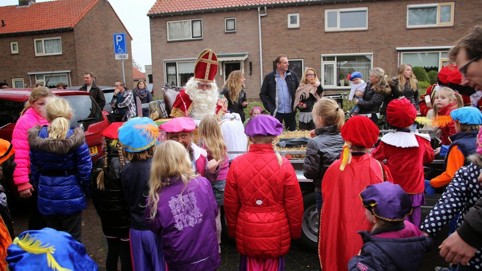 Foto: Sinterklaasintocht Hattemerbroek