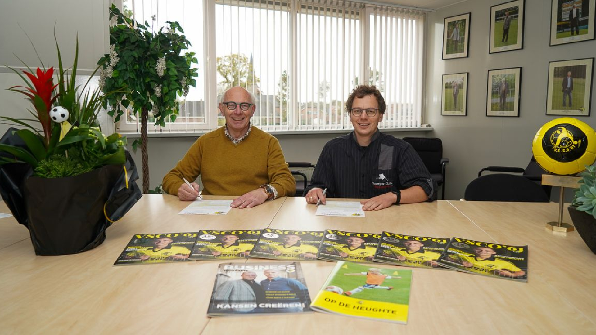 Foto: Slagerij van Guilik verlengt stersponsorschap VSCO’61