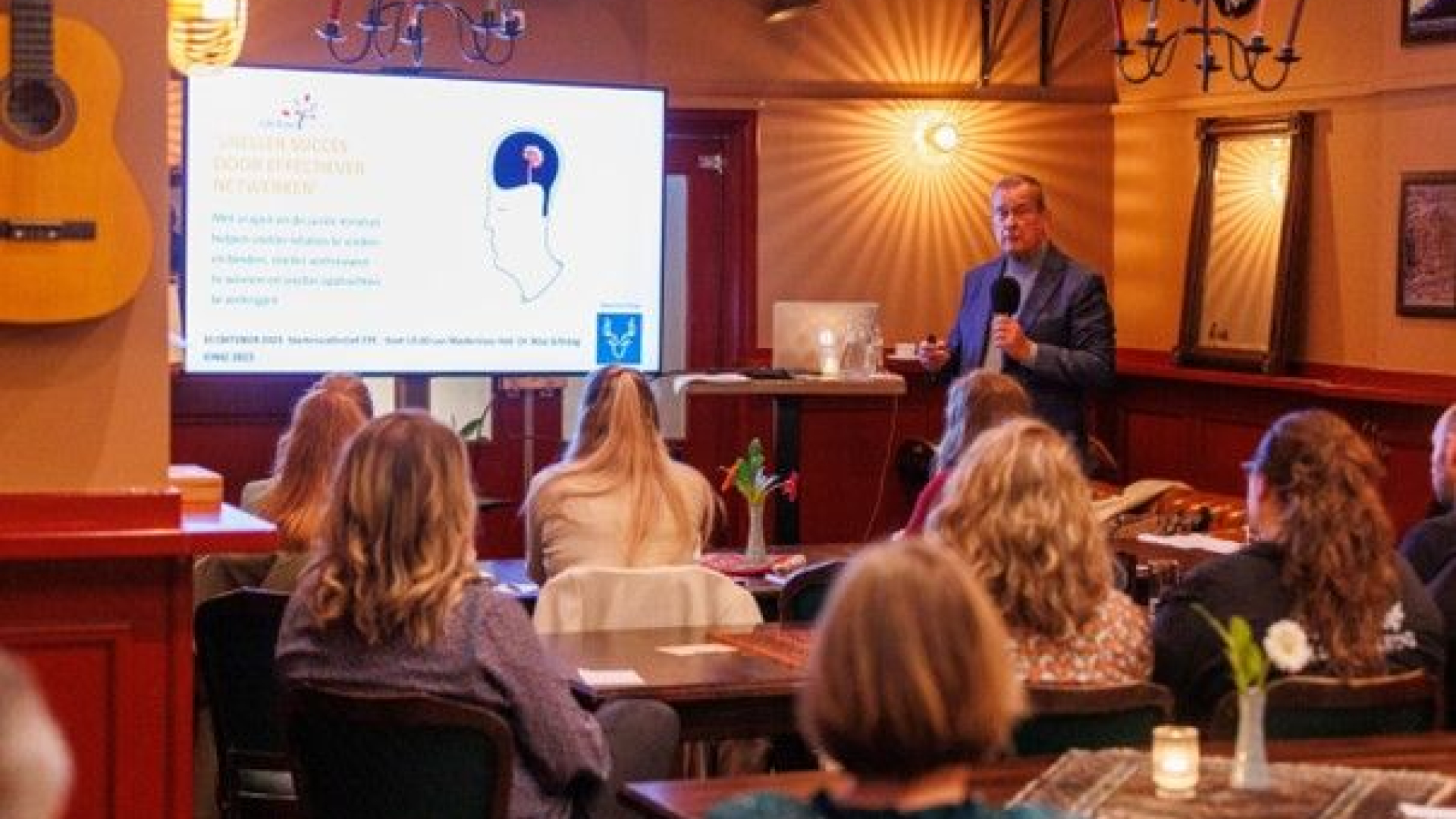 Foto: Topavond van Starterscollectief Veluwe met interessant thema “netwerken” en veel enthousiaste ondernemers