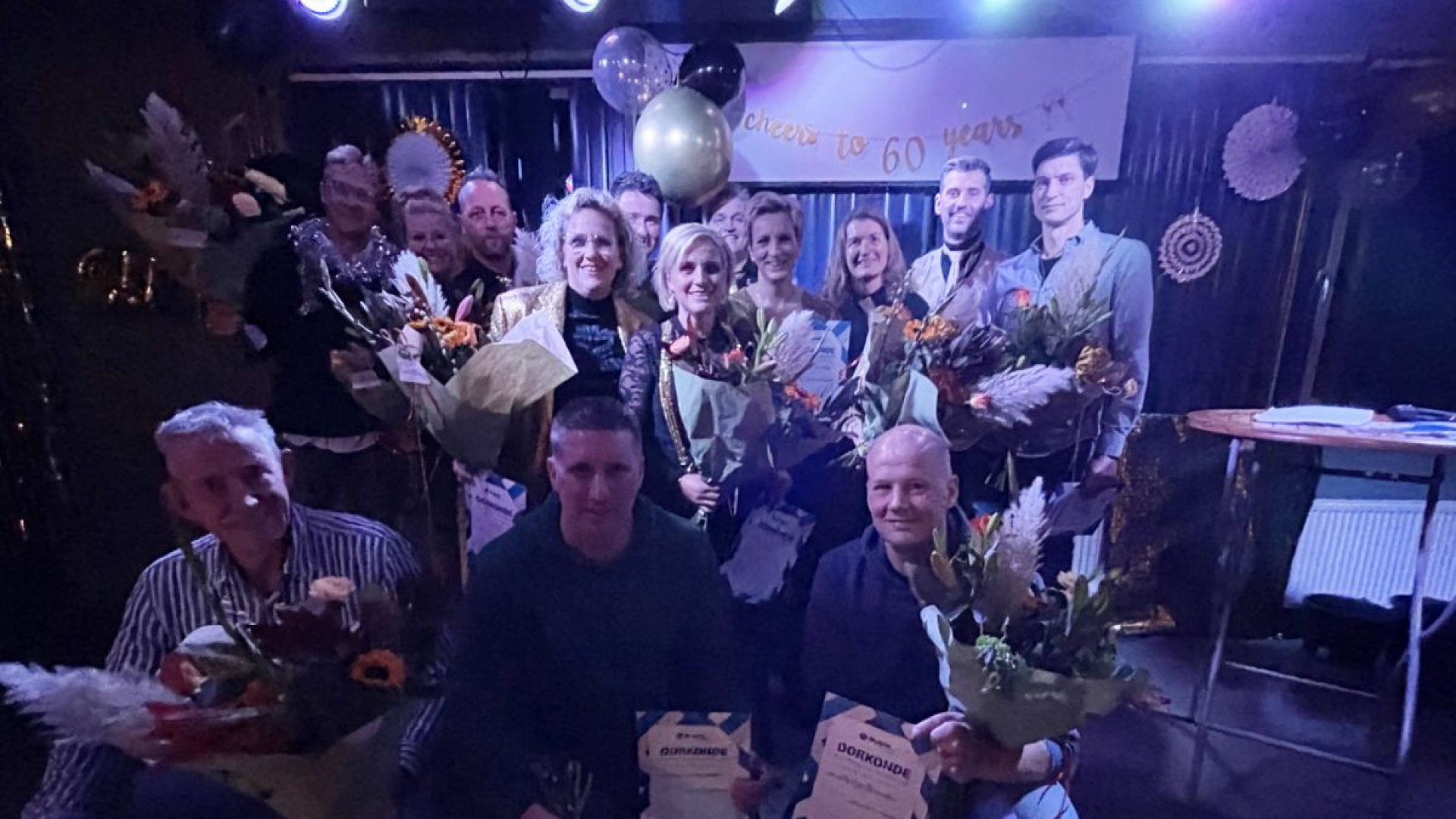 Foto: 60 jaar Blauw Wit: Huldiging trouwe leden en vooruitblik op de toekomst