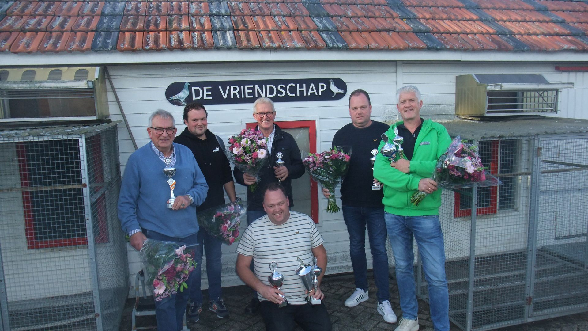 Foto: Prijsuitreiking taartvluchten NW Veluwe Combinatie in Hattemerbroek