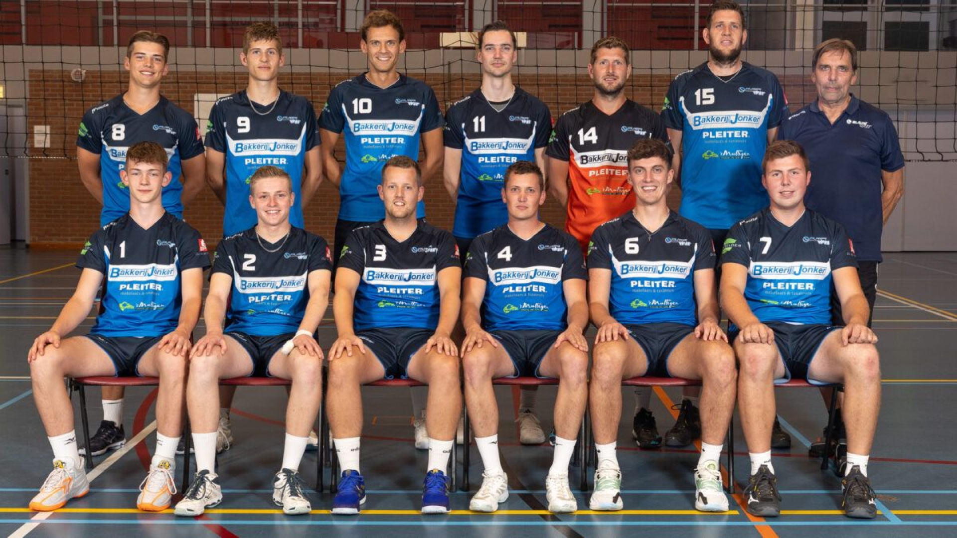 Foto: Blauw Wit doet sportieve plicht in beker