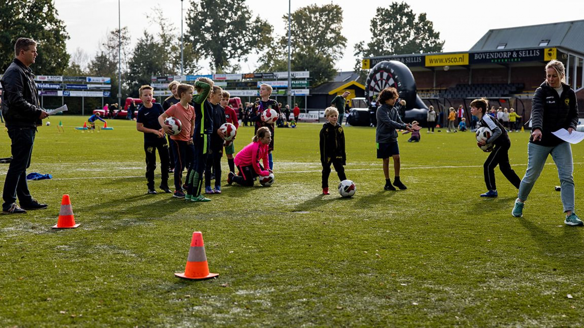 Foto: Geslaagde en gezellige Herfstspelmiddag VSCO’61