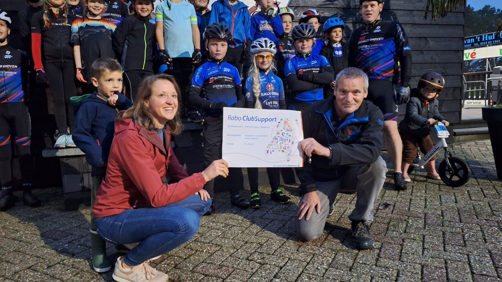 Foto: ATB Vereniging Oldebroek ontvangt € 1.265, 54