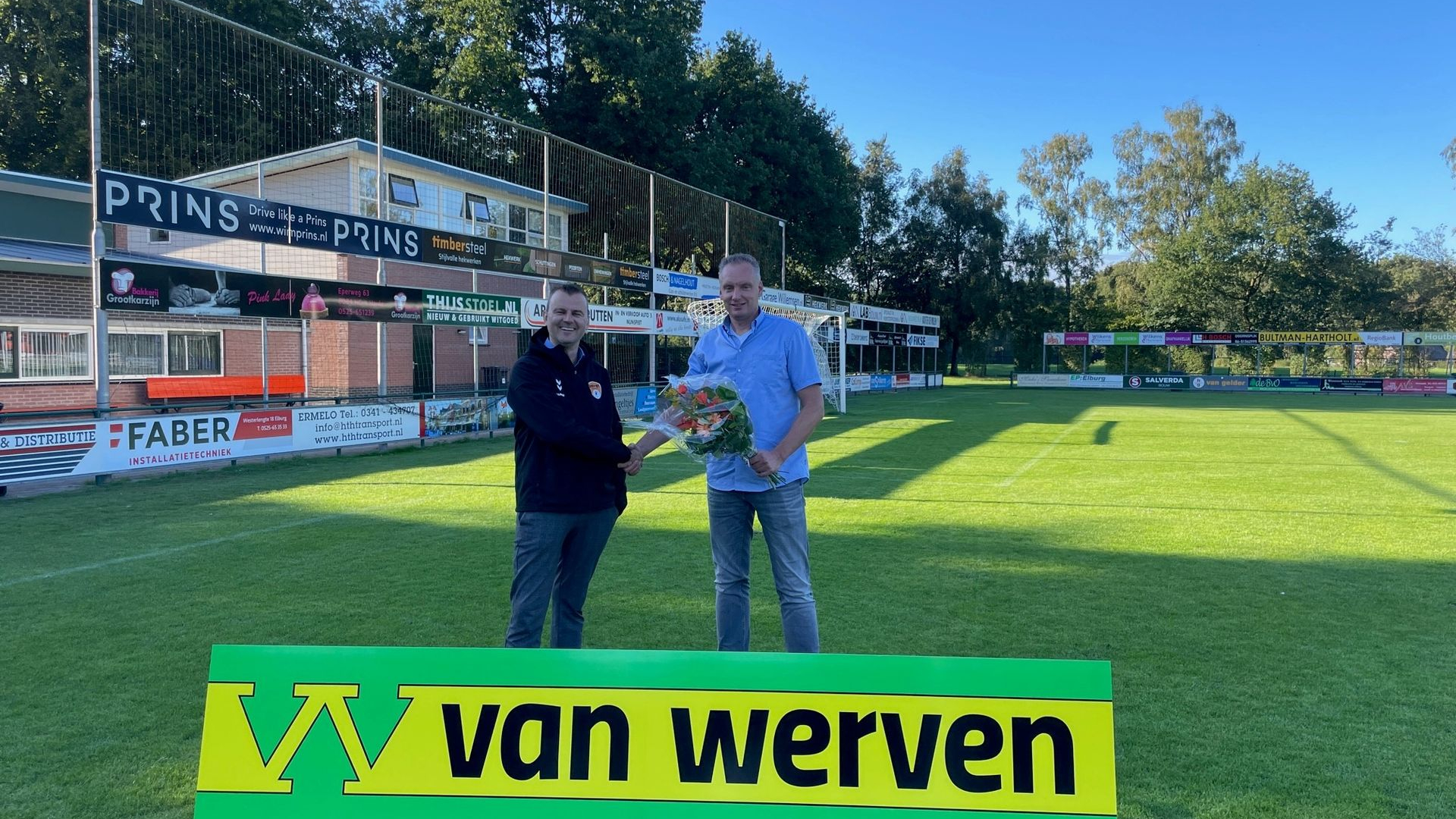 Foto: Van Werven verlengt sponsoring DSV`61