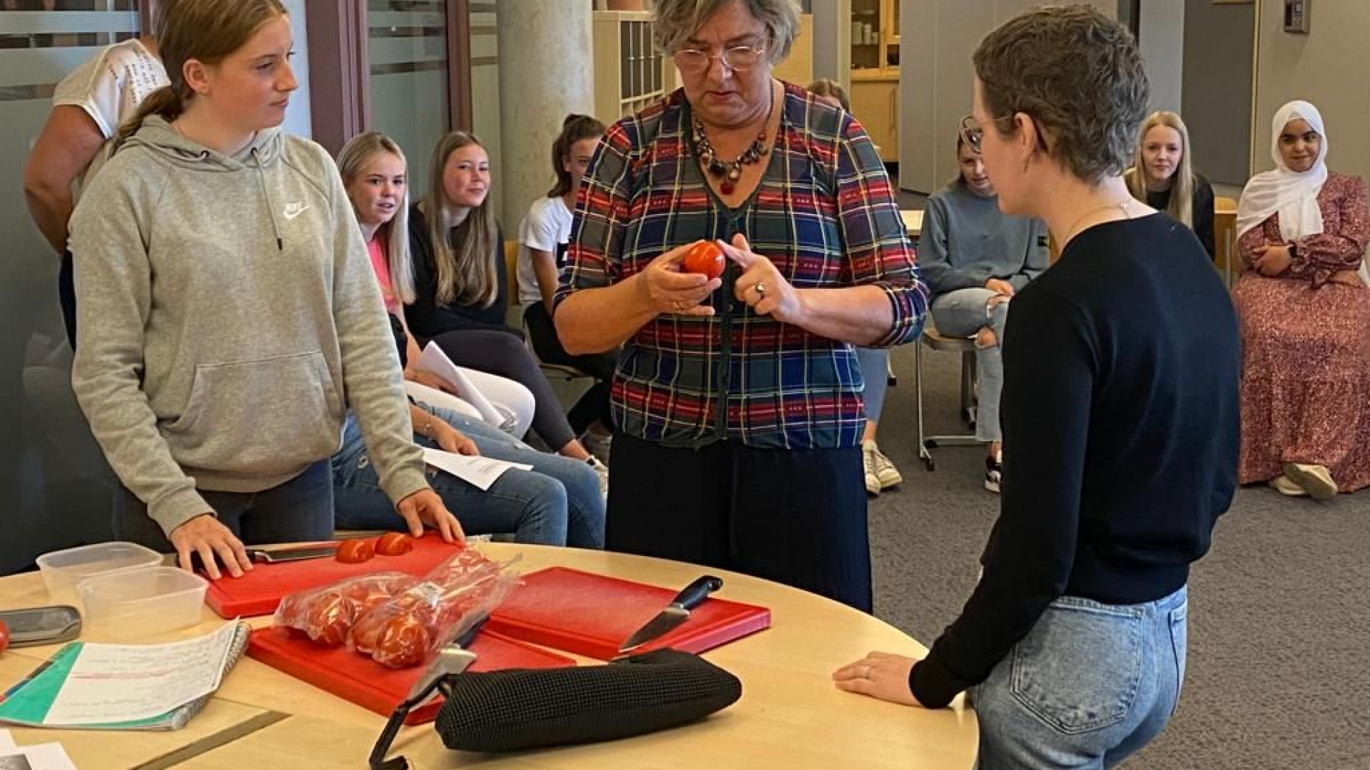 Foto: VMBO en MBO Oostenlicht leren in de praktijk