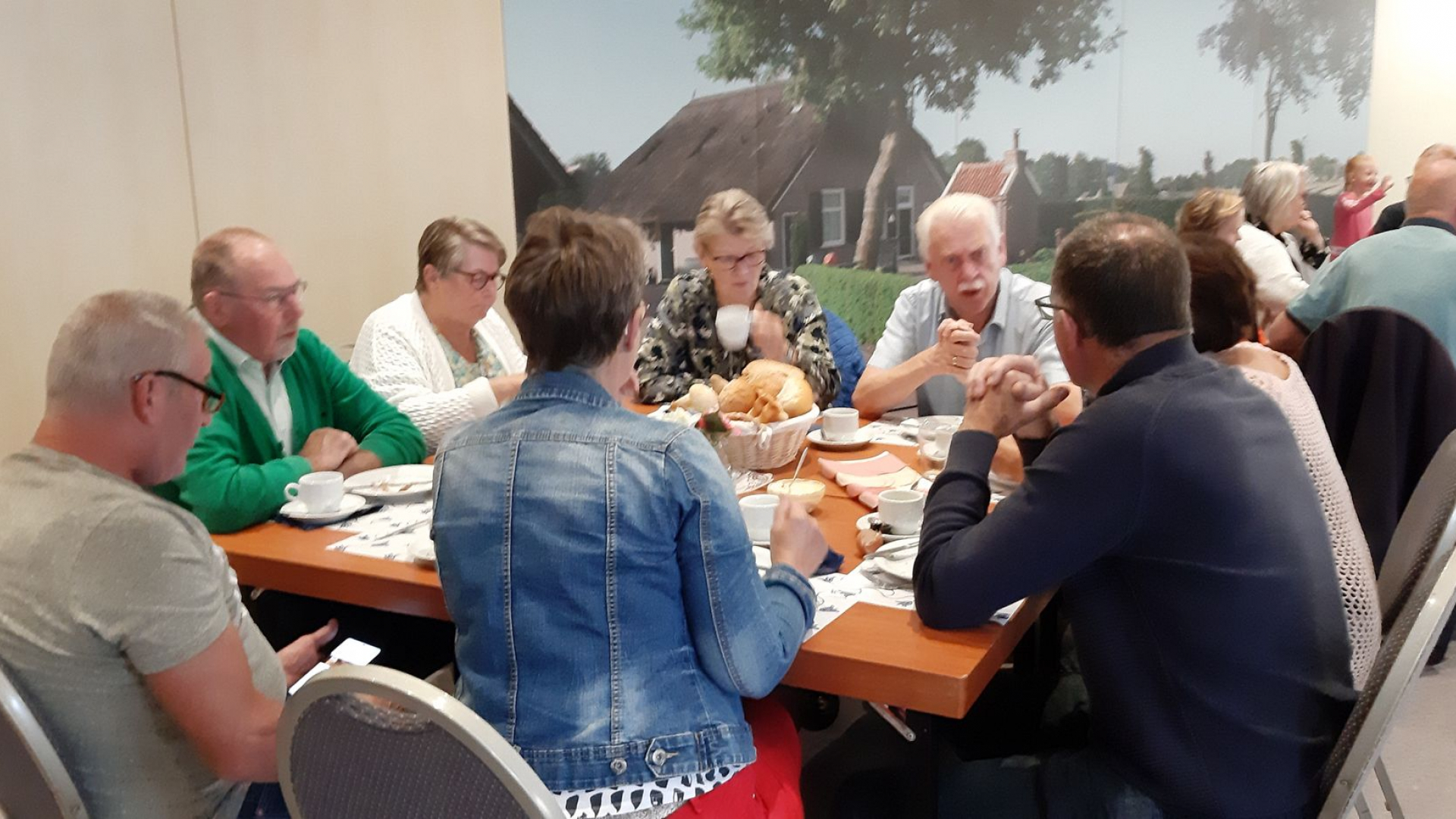 Foto: Gezellig Burendagontbijt Hoge Enk