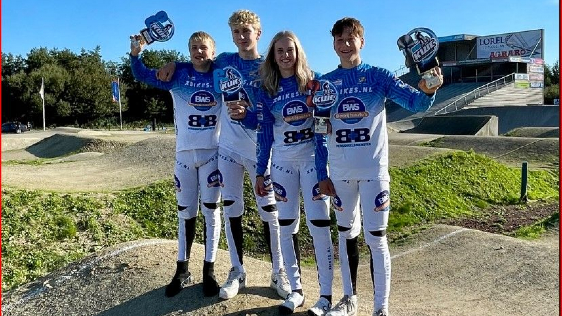 Foto: BMX'ers ATB-vereniging Oldebroek/XBikes op podium in Kampen