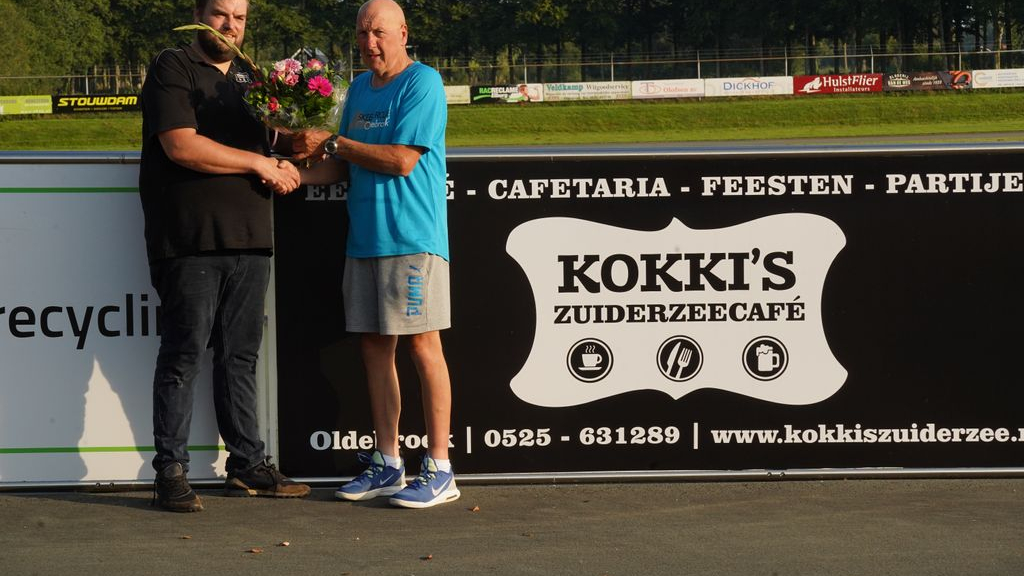 Foto: Skeelerclub verwelkomt Kokki's als bordsponsor