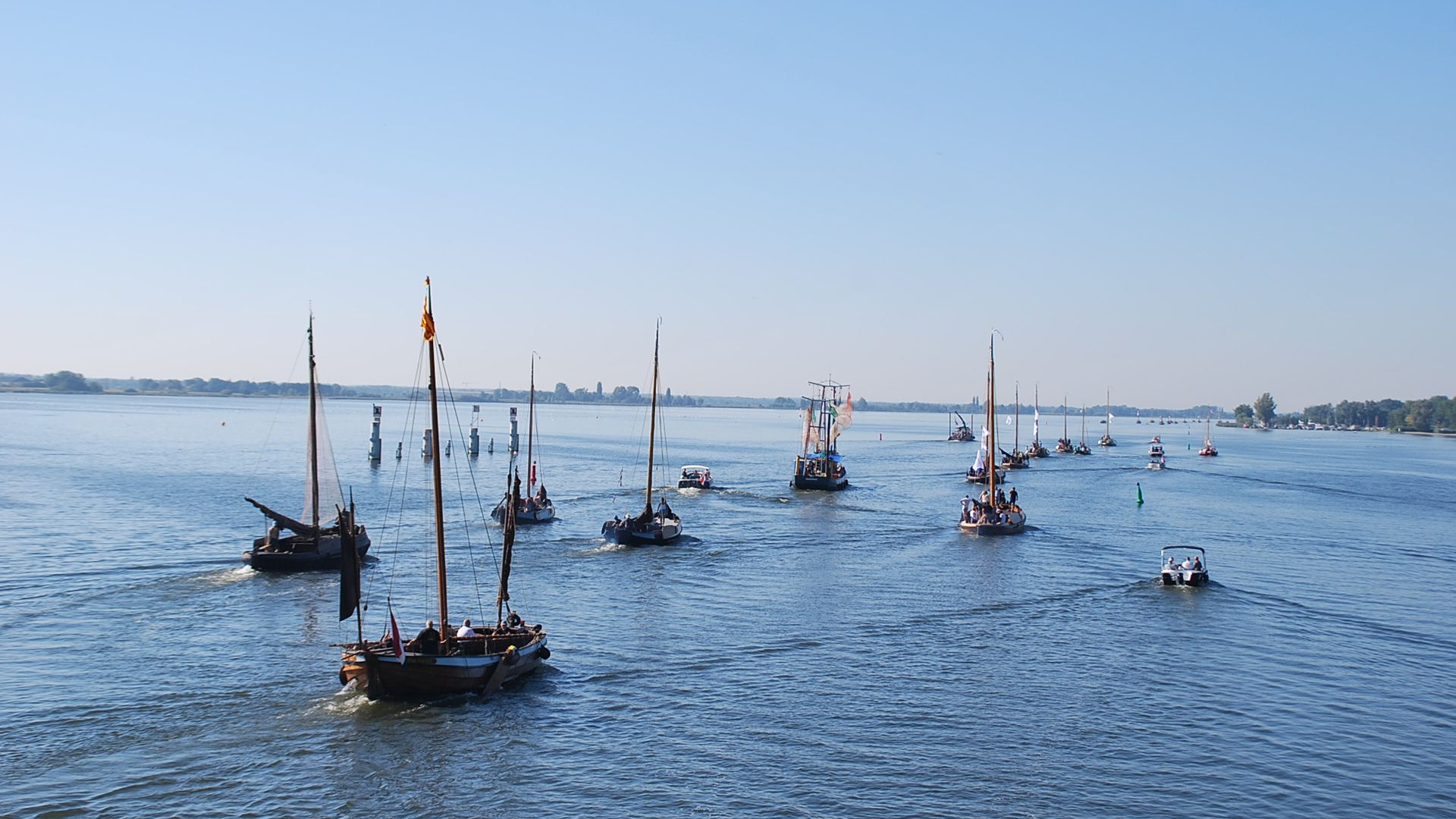 Foto: Botterontbijt en wedstrijd (Foto's)