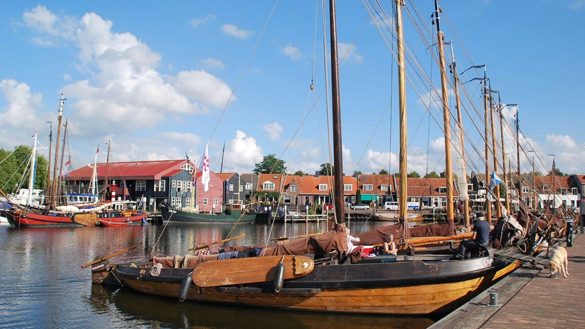Foto: Rondwandeling met QR code door de Vesting van Elburg