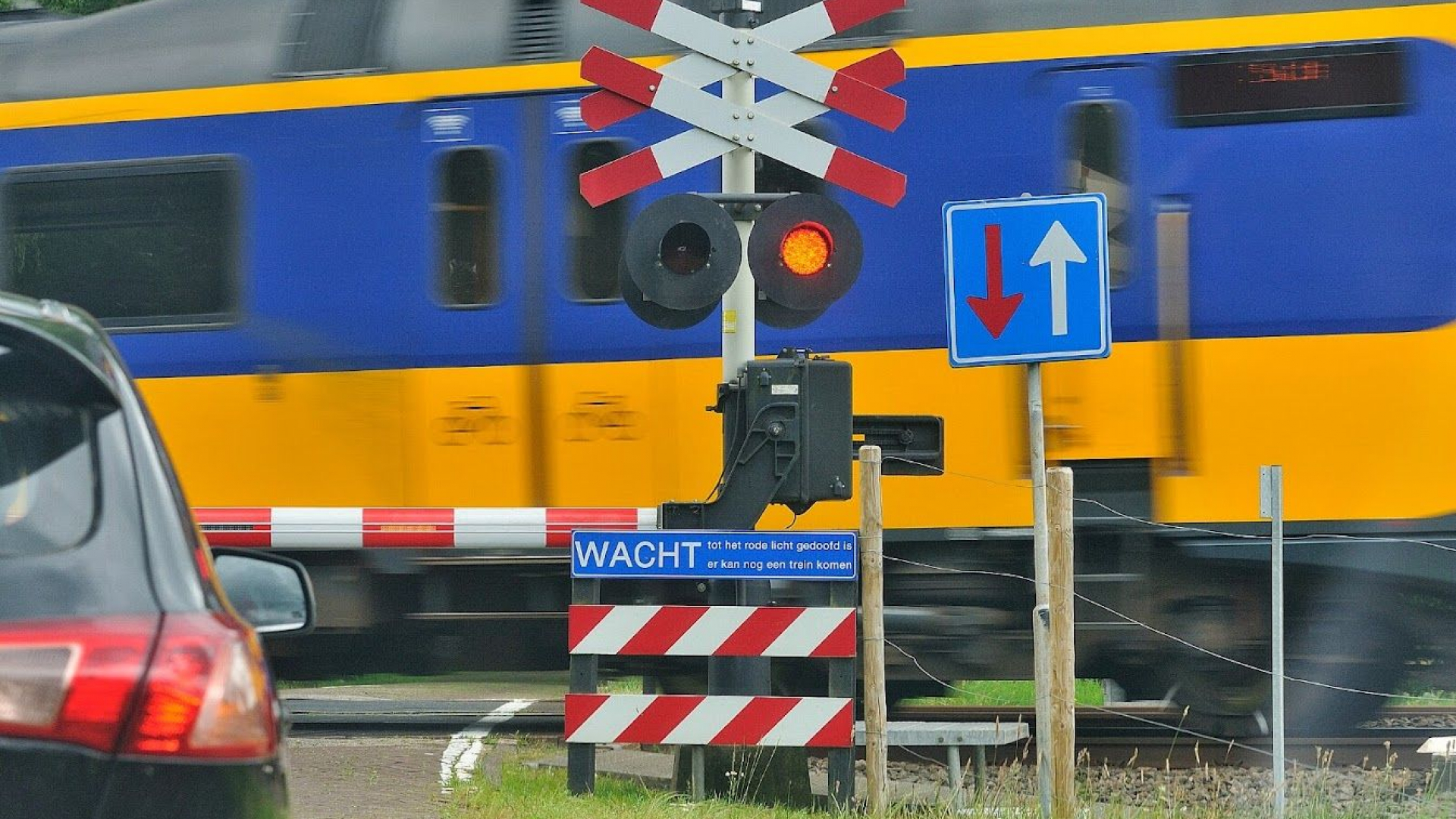 Foto: Stremming spoorwegovergangen Keizersweg en Voskuilersteeg