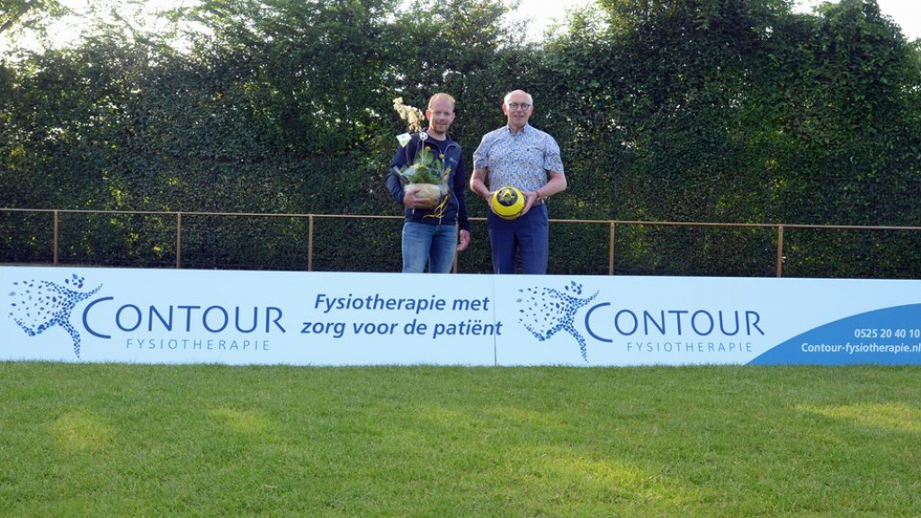 Foto: Contour Fysiotherapie nieuwe wedstrijdsponsor VSCO’61