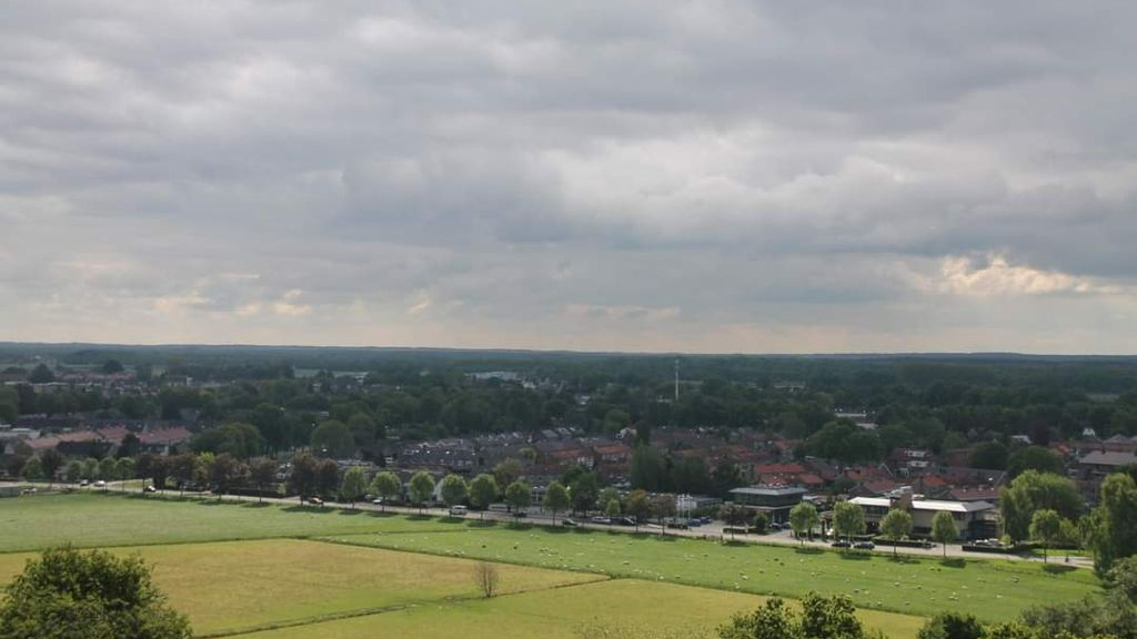 Foto: Verbrandingsresten in weilanden aangetroffen