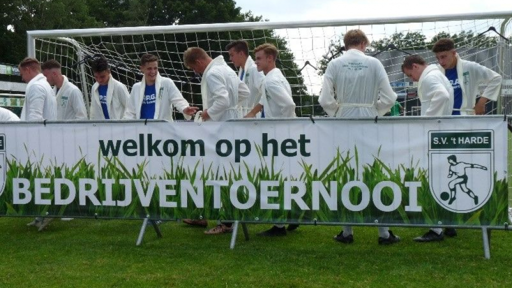Foto: Aanmelden voor het S.V. ‘t Harde- SB Foodcorner Bedrijventoernooi 2023 kan nog