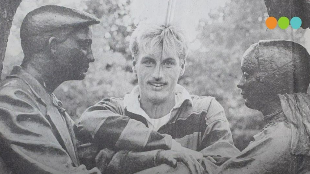 Foto: Olde voetbalverhalen met  Jan Dickhof, oud keeper van OWIOS