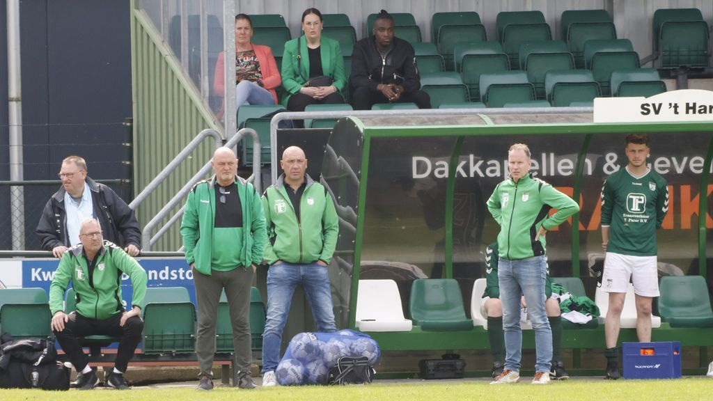 Foto: S.V. ’t Harde verliest oefenwedstrijd van VIOS Vaassen
