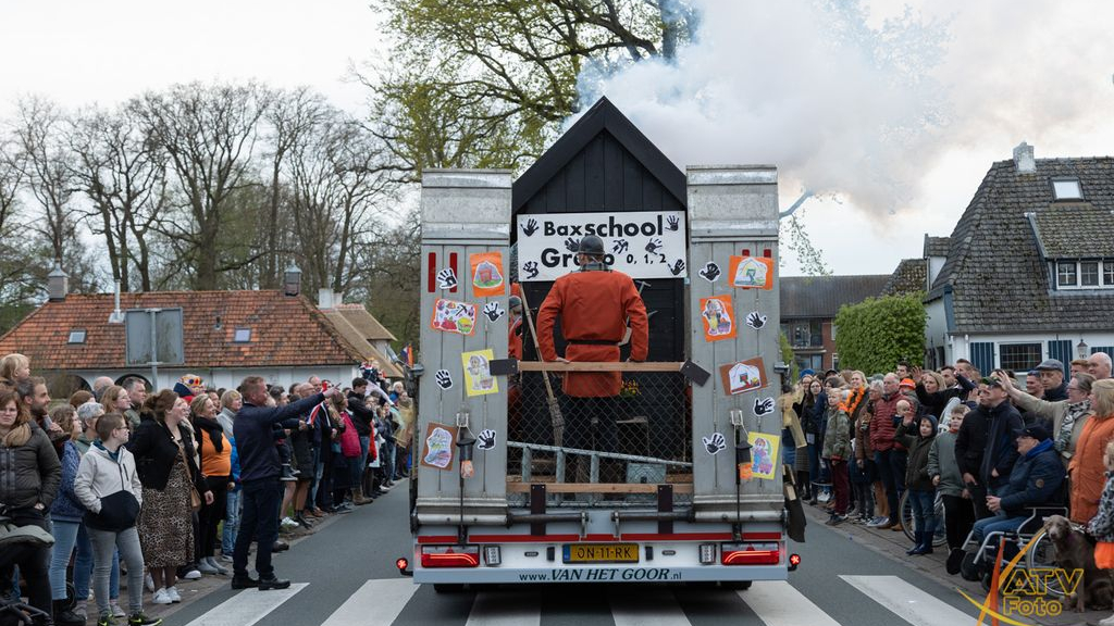 Foto: Allegorische optocht Doornspijk