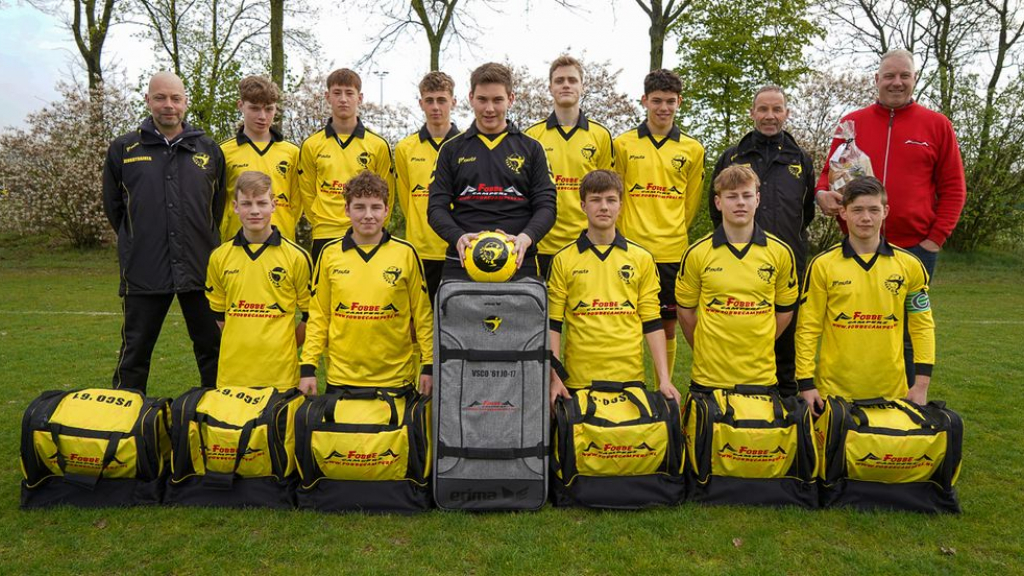 Foto: Fobbe Campers sponsort outfit VSCO’61 JO17-1