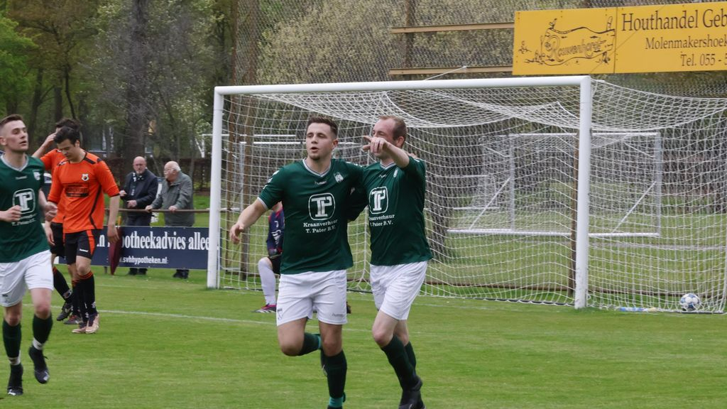 Foto: S.V. ’t Harde wint van ZVV ‘56