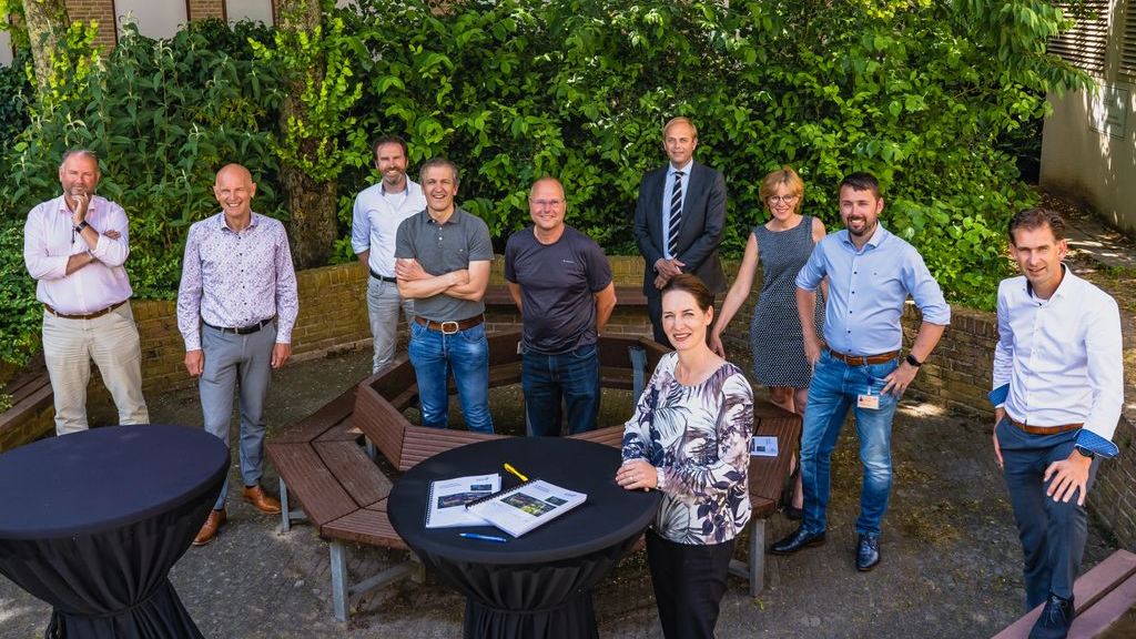 Foto: Overeenkomst getekend voor nieuw bouwdeel St Jansdal Harderwijk
