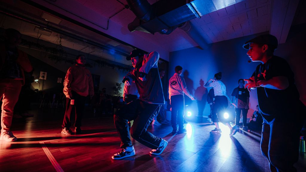 Foto: Beatbox opent de deuren tijdens de Open Dag van Social Dance op zaterdag 8 april in Zwolle