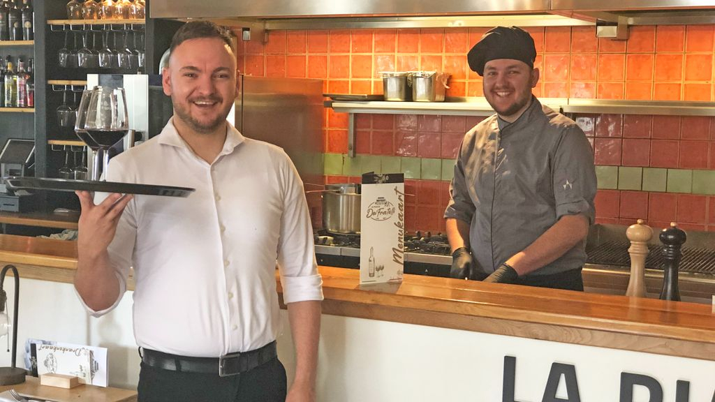 Foto: Het ‘plein van de broers’ is geopend; Nunspeet is een nieuw Italiaans restaurant rijker