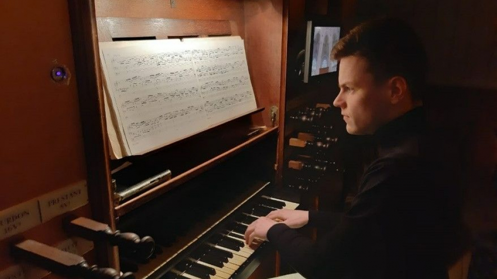 Foto: Zaterdag 8 april: jong talent Wibren Jonkers speelt in het Orgelmuseum